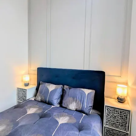 L'haussmannien 1er Etage Apartment
